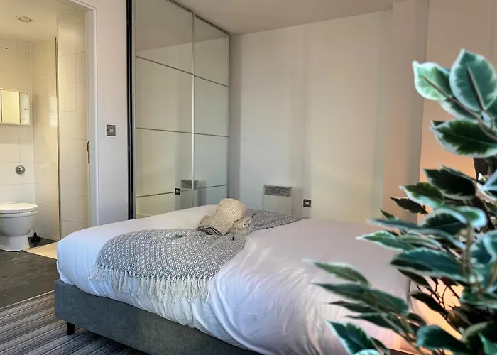 Dream Skyline Sea View Apartment Free Parking