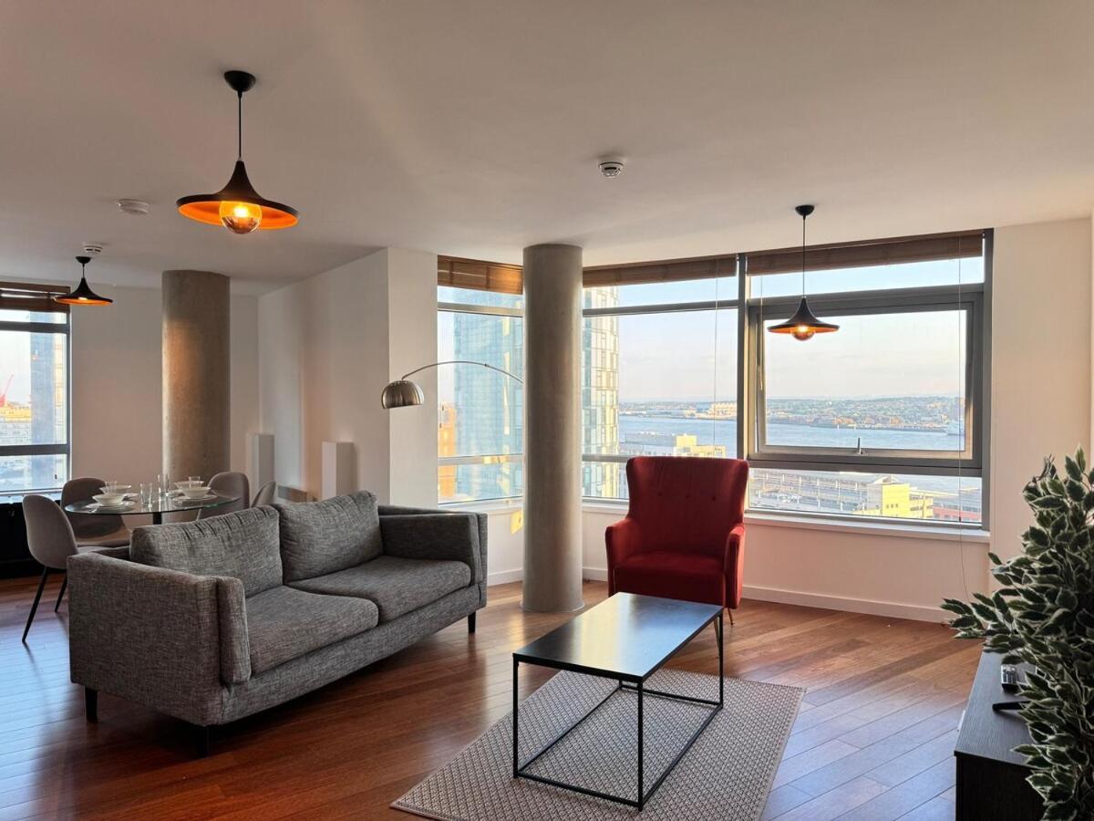 Dream Skyline Sea View Free Parking Apartment Liverpool