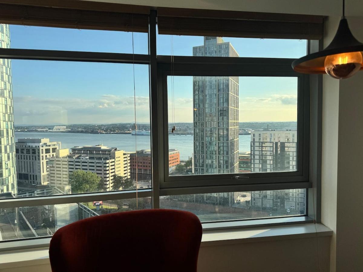 Dream Skyline Sea View Free Parking Apartment *